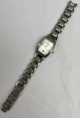 Fossil F2 Womens Watch ES 1110 Mother Of Pearls Dial All Stainless New Battery - Image 1 of 4