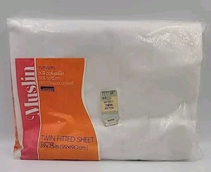 VINTAGE MONTGOMERY WARD MUSLIN White Twin FITTED SHEET NO IRON - Picture 1 of 4