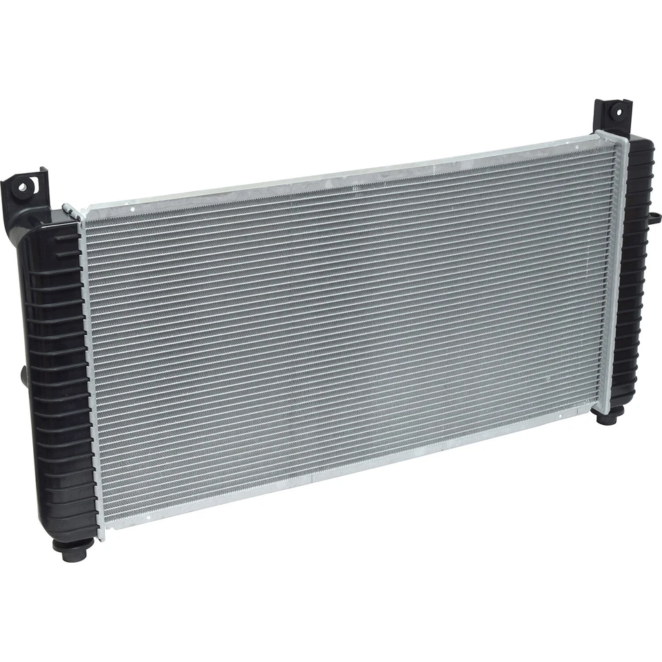 For 2000-2004 GMC Yukon XL 1500 Radiator UAC 2001 2002 2003 - Image 1 of 3