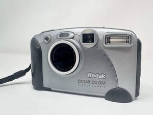 Kodak DC240 Zoom Digital Camera Tested Works - Imagen 1 de 7