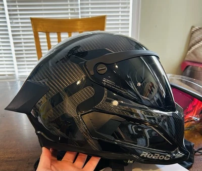 RuRoc Atlas 4.0 Pista Carbono Líquido Tamaño ML con Audio de Onda de Choque  Foto 1 de 4