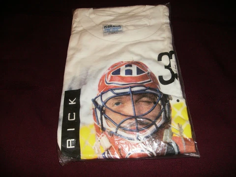 LAST: 90s NIP MONTREAL CANADIENS PATRICK ROY FOUNDATION "WINK" T SHIRT JERSEY XL Cover