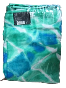 Martha Stewart Collection Tie Dye Cotton Beach Towel 38 X 68" Tie Dye Pattern - Picture 1 of 2
