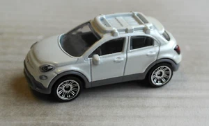 Matchbox 2016 Fiat 500X bianco SUV crossover auto Mattel MBX auto white 16 - Foto 1 di 4