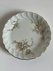 Haviland Limoges France Scalloped Trinket Dish Floral Pink Purple White Flowers - Picture 1 of 5