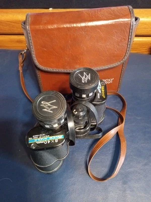 Tasco Binoculars World Class Multi Coated 8X40mm wide Angle 323z - Image 1 of 4