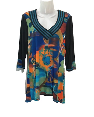 Top túnica pulóver manga 3/4 Libra artística negra multicolor cuello en V puntadas M/M Foto 1 de 4