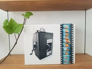 Lomography Lomokino Super Movie Maker 35mm Camera - Picture 1 of 2