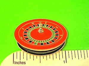 ROULETTE WHEEL - hat pin , lapel pin , tie tac , hatpin  GIFT  BOXED jb 9848 - Picture 1 of 4