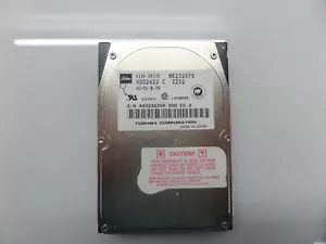 Disco rigido vintage Toshiba MK2326FB 340 MB 2,5" HDD2422 C ZZ02 - Foto 1 di 6