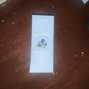 Facetory ~ Sky Drops ~ Hyaluron Serum mit Kokoswasser ~ 30 ml / 1,01 flüssige Unzen ~ Neu im Karton ~ - Bild 1 von 3