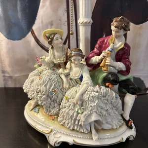 "ANTIGUA LÁMPARA DE MESA DE PORCELANA DRESDE CERÁMICA FLORAL 14"" de alto" - Imagen 1 de 24