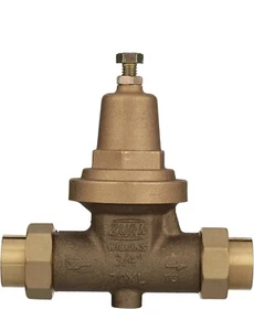 Zurn Wilkins 3/4" 70XL Pressure Reducing Valve with double union FNPT connection - Picture 1 of 7