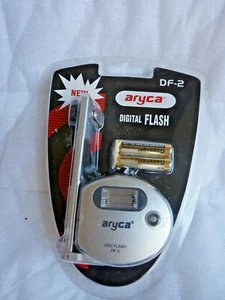 Rare Aryca DF-2 Digital Electronic Auto Fill Flash With Mounting Bracket, VGC - Picture 1 of 6