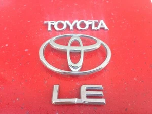 Genuine Toyota Camry Vista Aurion LE Emblem Trunk fits  1993 1994 1995 1996 - Picture 1 of 5