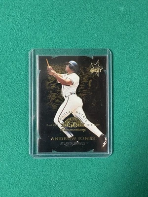 1998 Leaf Fractal Matrix Andruw Jones #174 Gold Z-Axis Die Cut Parallel  - Image 1 of 2