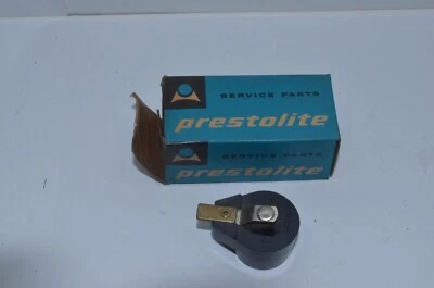 VINTAGE NEW OLD STOCK PRESTOLITE DISTRIBUTOR IGNITION ROTOR P4-1 - Image 1 of 4