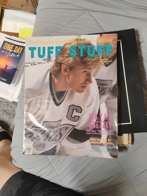 TUFF STUFF MAGAZINE WAYNE GRETZKY COVER PHOTO MARCH 1991 - Image 1 of 4
