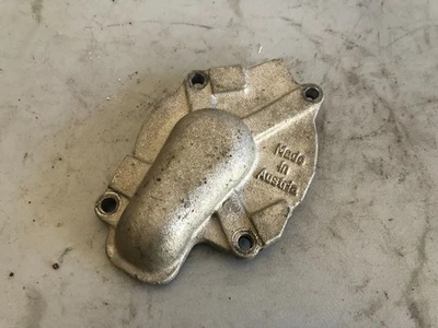 03-07 KTM 450 SX OEM ENGINE WATER PUMP HOUSING COVER 057 - Image 1 of 4