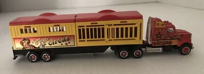 Majorette Super Movers Magic Circus Tractor Trailer with Animals Made in France - Image 1 of 4