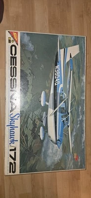 cessna 172 skyhawk model - Image 1 of 4
