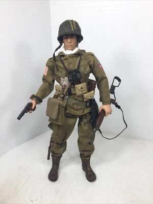 1/6 21ST CENTURY US 82ND AIRBORNE PARATROOPER OFFICER M1A1 CARBINE + COLT D-DAY - Image 1 of 4