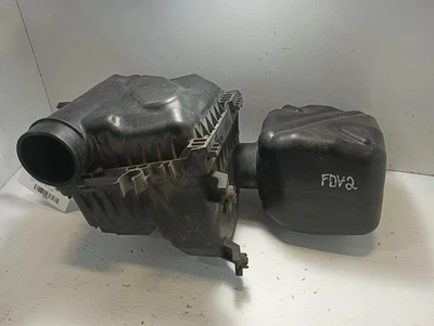 Air Cleaner from 2005 Subaru Legacy 2.5L 12420535 - Image 1 of 4