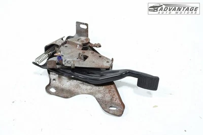 Pedal de control de freno de estacionamiento de emergencia de piso Hummer H3 2006-2010 OEM Foto 1 de 4