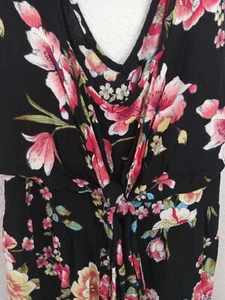 Band Of Gypsies Strampler Damen Größe Medium schwarz Blumenmuster tropischer Druck Shorts - Bild 1 von 4