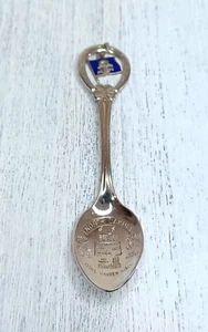 North Dakota State Souvenir Spoon Small Vintage Collectible USA - Picture 1 of 14