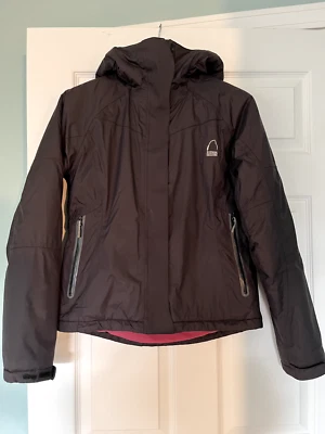 Chaqueta con capucha aislante Sierra Designs Primaloft para mujer XS negra/frambuesa Foto 1 de 4
