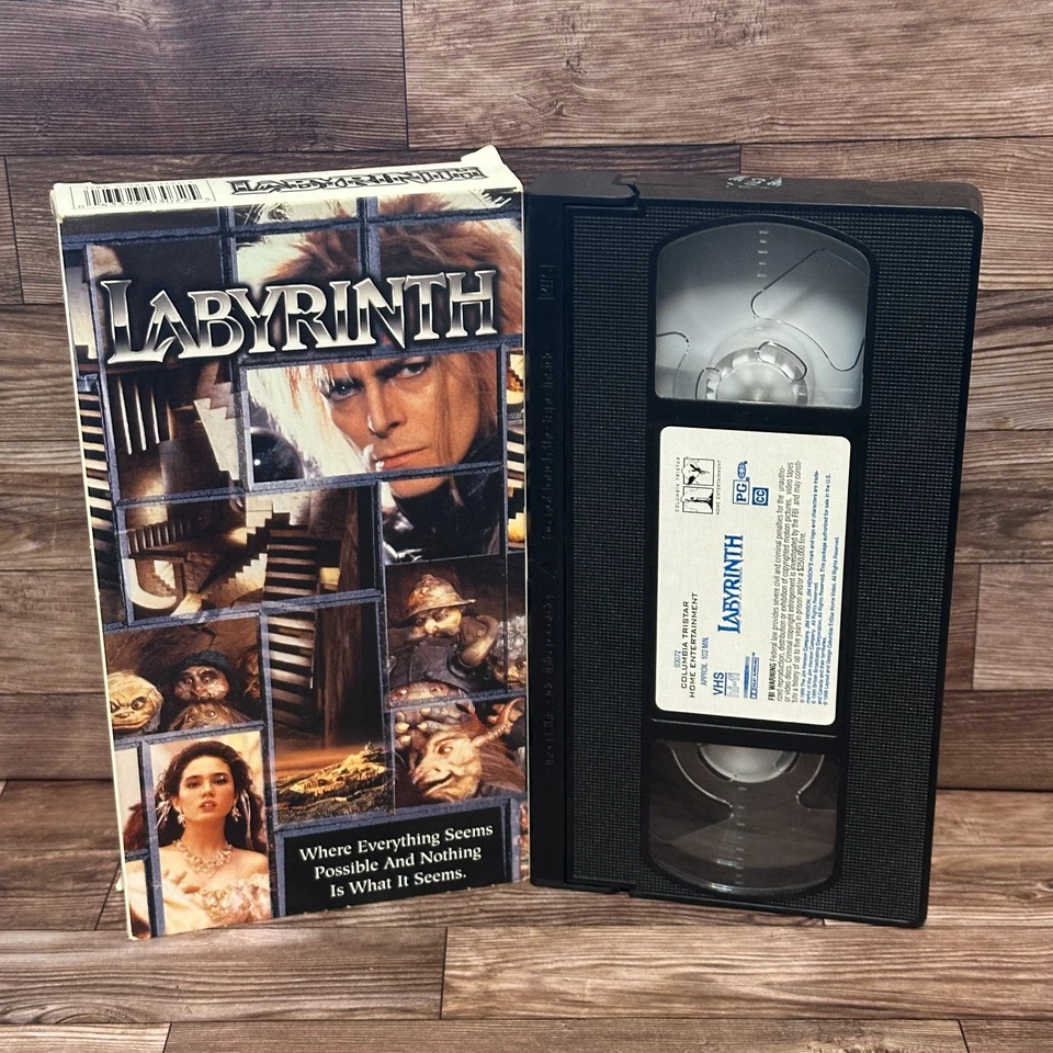 Labyrinth VHS Used David Bowie Jennifer Connelly Fantasy 1986 - Image 1 of 4