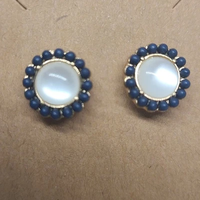 Aretes de perlas redondos con cuentas halo clásicos elegantes usados Foto 1 de 4