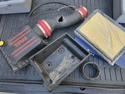 2007-2014 Toyota FJ Cruiser TrD воздухоочиститель впускная коробка фильтр корпус - Изображение 1 из 4