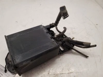 Toyota Camry LE, bote de vapor de combustible, 2002-2006, 2AZFE, 77740-33141, emisión CA Foto 1 de 4