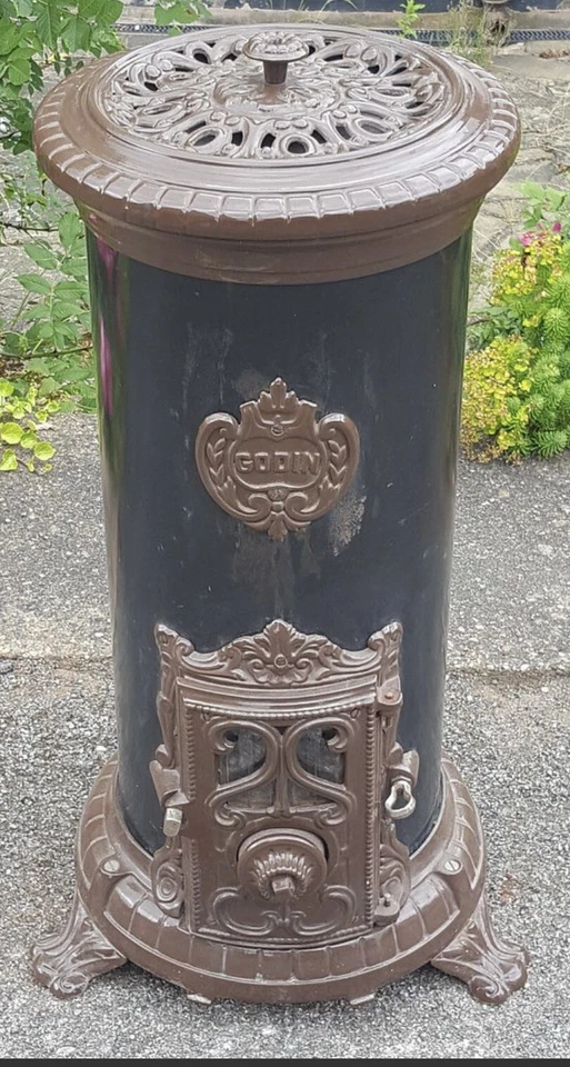 Antique Godin French Enamel Cast Iron Coal Or Wood Stove BEAUTIFUL Parlor Stove - Image 1 of 4