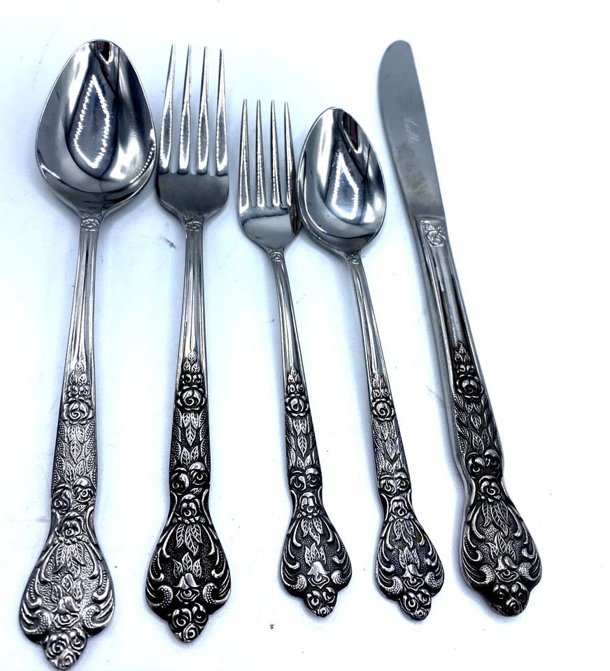 Vingate 1965 Versalles cubiertos de acero inoxidable acabado brillante 5 piezas ajuste de lugar Foto 1 de 4