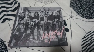 KOREA CD/ Brave Girls / Deepened /SIGNED! - Picture 1 of 9