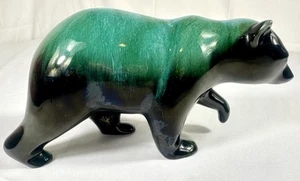 Estatuilla de oso caminante de cerámica Blue Mountain esmalte por goteo verde de colección Canadá - Imagen 1 de 13