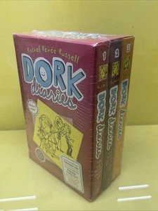 Dork Diaries Hardcover Box Set Bücher 1-3 Rachel Renee Russell NEU VERSIEGELT 3 Bücher - Bild 1 von 4