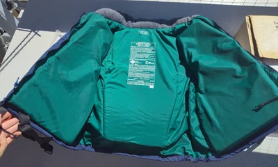 West Marine   Flotation  Jacket  XL - Image 1 of 4