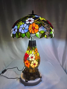 Lámpara de mesa estilo flor Tiffany racimo 16 pulgadas pantalla de vitral multicolor - Imagen 1 de 13