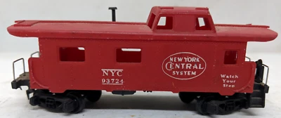 🚂 TYCO HO: NEW YORK NYC  #93724 CUPOLA CABOOSE. VINTAGE, RED. - Image 1 of 3