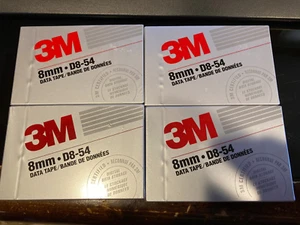 MENGE 4 NEU VERSIEGELT 3M 8 mm DATENBAND D8-54 NEU KOSTENLOSER VERSAND - Bild 1 von 1