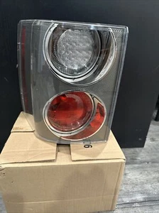 LAND ROVER TAIL LAMP REAR LEFT DRIVER SIDE 06-09 RANGE ROVER XFB500292LPO OEM - Picture 1 of 9