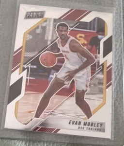 Evan Mobley RC 2022 Panini VIP gold pack USC Trojans - Picture 1 of 2
