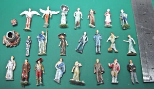 PREISER 1/100 Statues Museum figures code 3 painted Figures 1:100 Scale - Picture 1 of 7