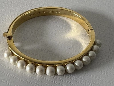 Brazalete Brazalete Kate Spade New York PEARLY DELIGHT Clásico Dorado Nuevo Sin Etiquetas Foto 1 de 4