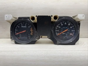 86-88 FORD RANGER BRONCO II DASH SPEEDOMETER TACHOMETER INSTRUMENT GAUGE CLUSTER - Picture 1 of 5