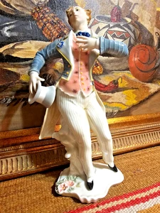 Dulce Viejo Karl Ens Gay Dapper Hombre Con Sombrero Porcelana Estatuilla Volkstedt Alemania - Imagen 1 de 9